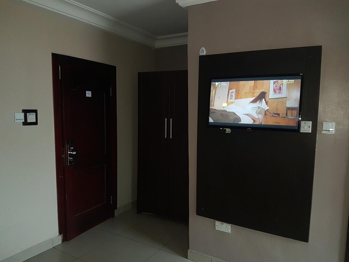 Royal Terrace Hotel & Towers Lagos Ngoại thất bức ảnh