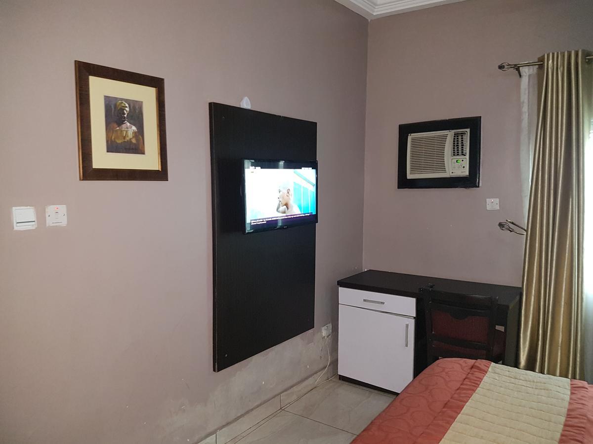 Royal Terrace Hotel & Towers Lagos Ngoại thất bức ảnh